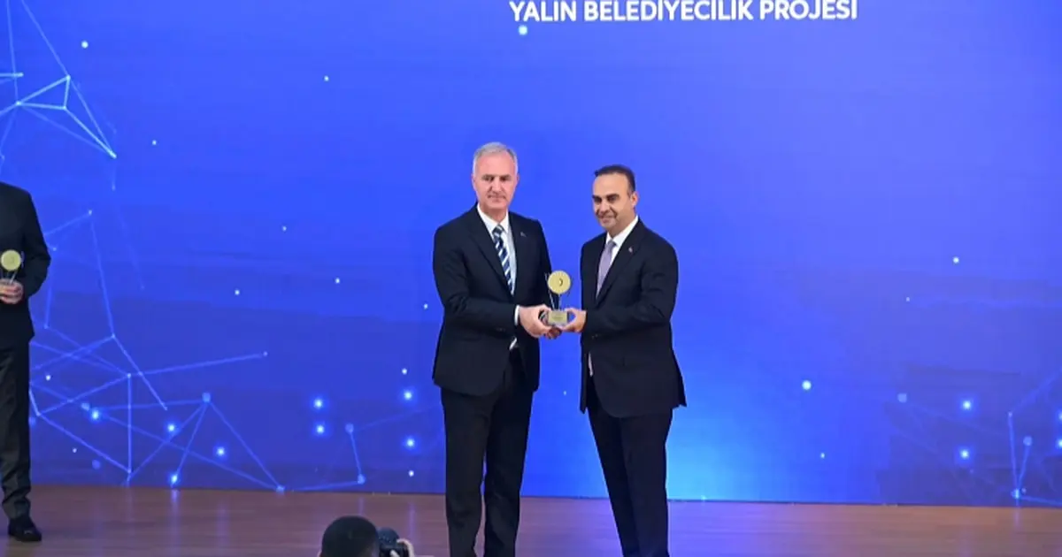 Bursa inegol belediyesinin yalin belediyecilik projesine bakanliktan odul innvIBmm